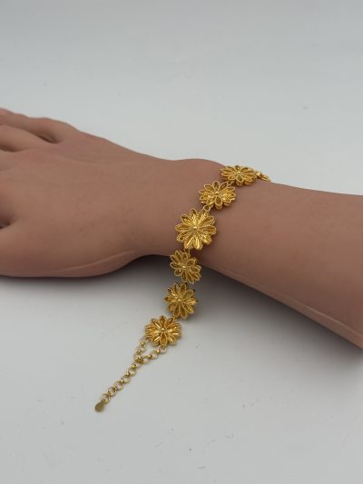21K Gold Big Flower Bracelet