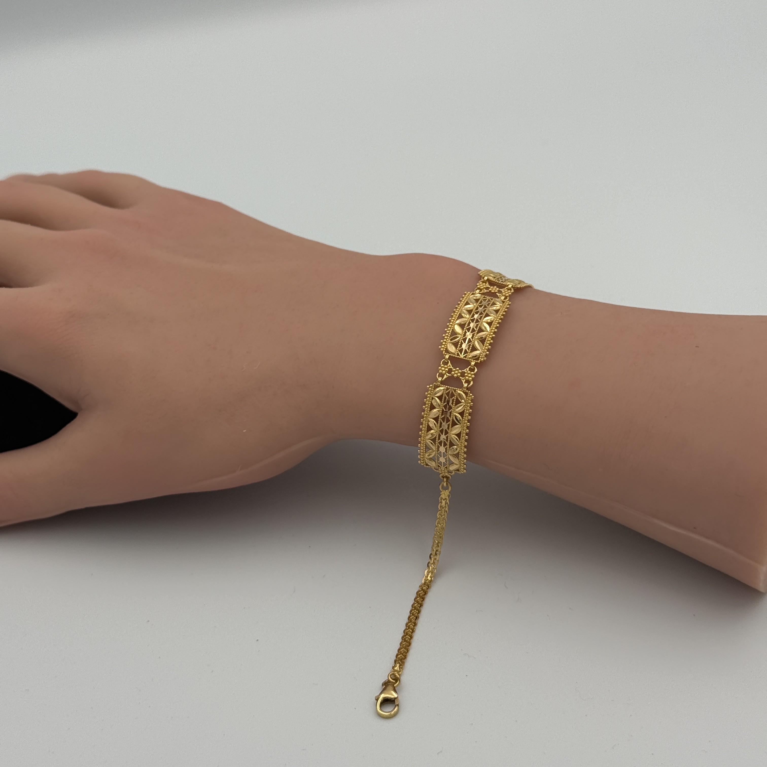21K Gold Trees Bracelet