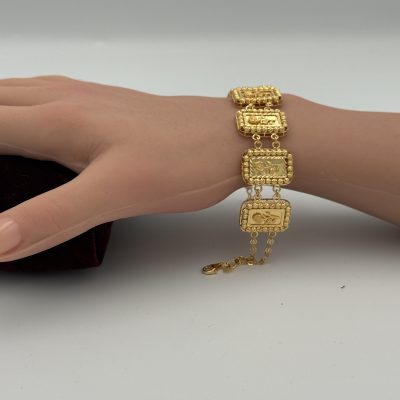 21K Gold Flower Bracelet — 21K gold, Royal Jewelry
