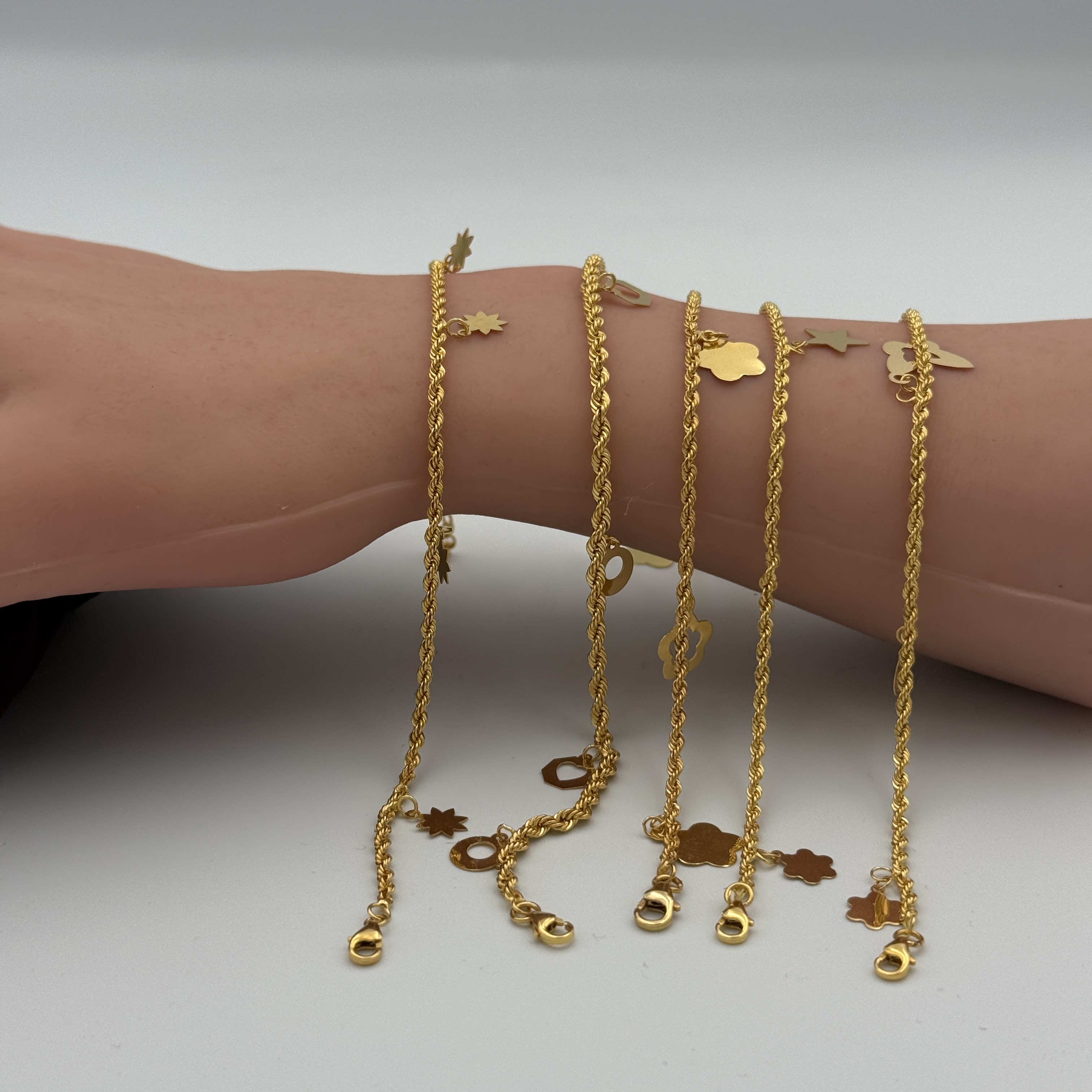 21K Gold Star Bracelet