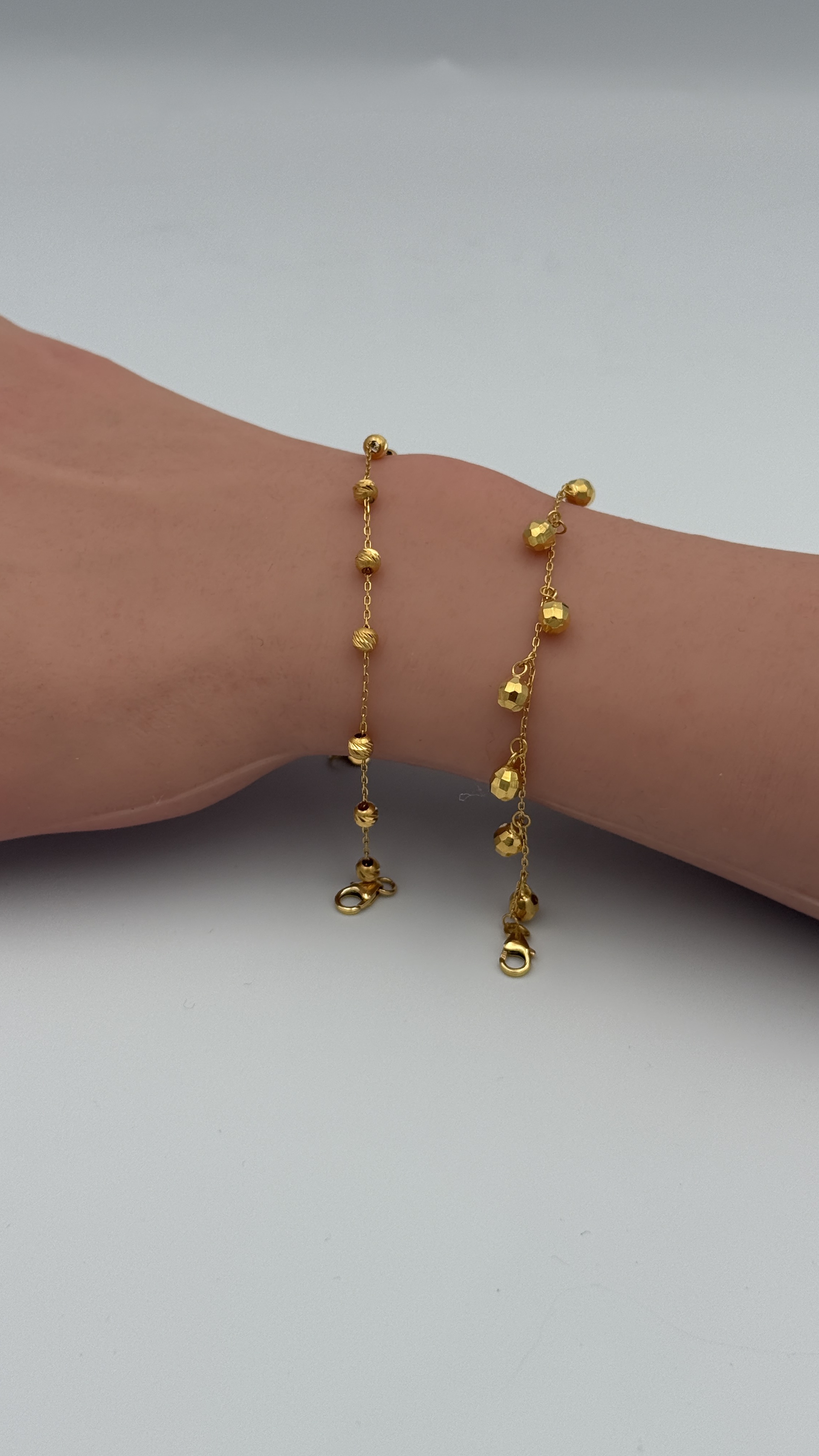 21K Gold Beads Dang Bracelet