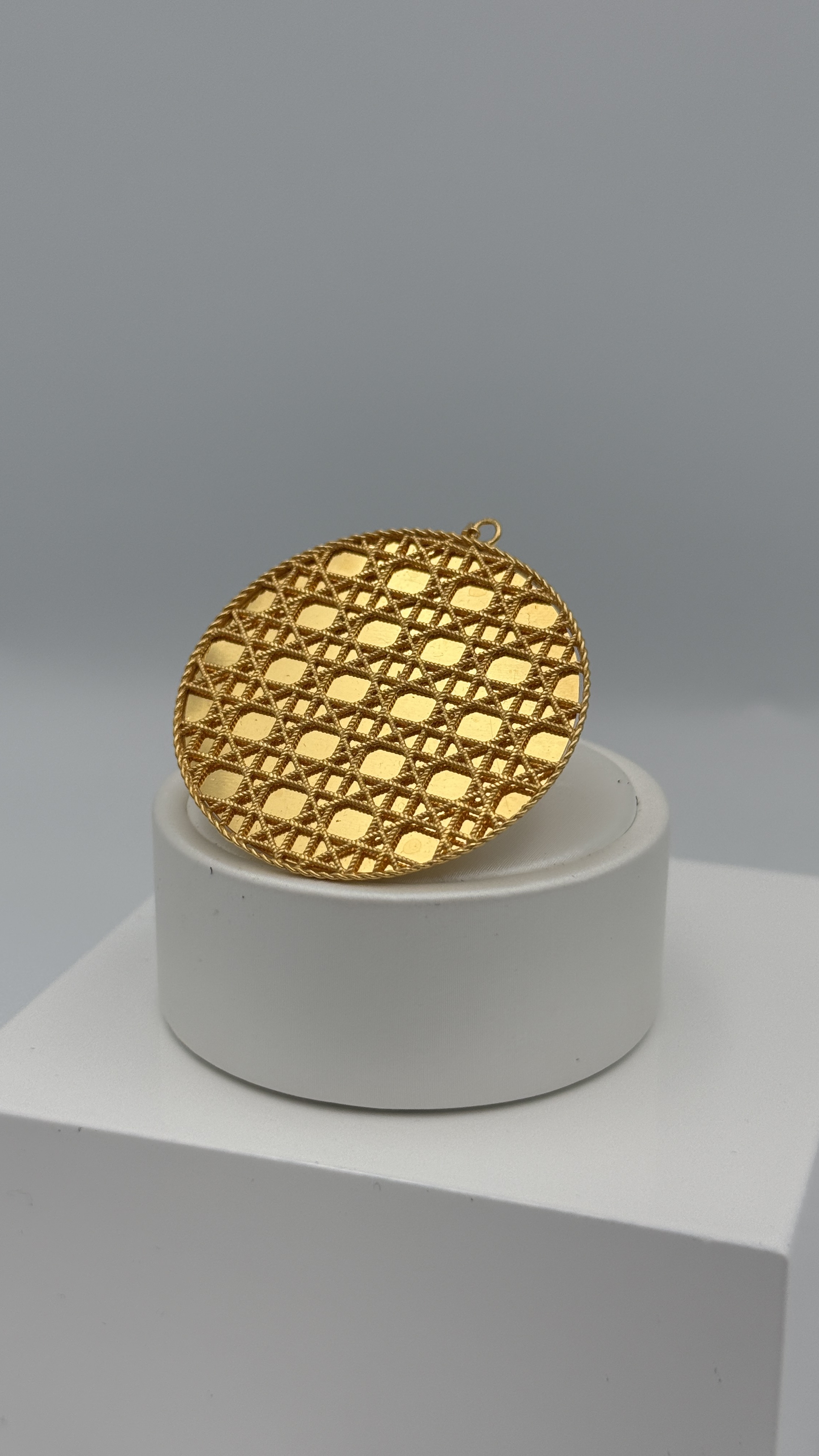 21K Gold Pendant