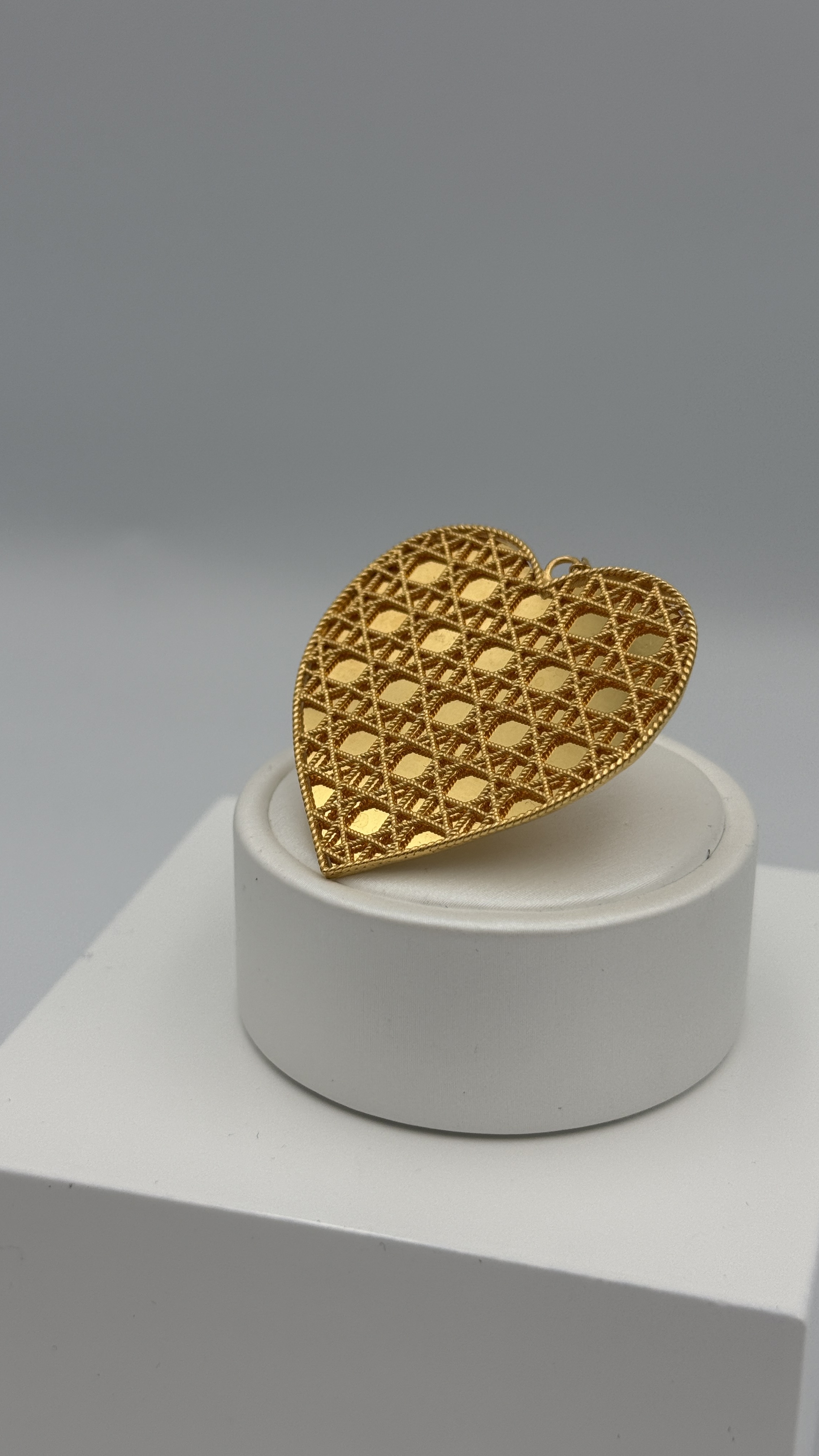 21K Gold Heart Pendant