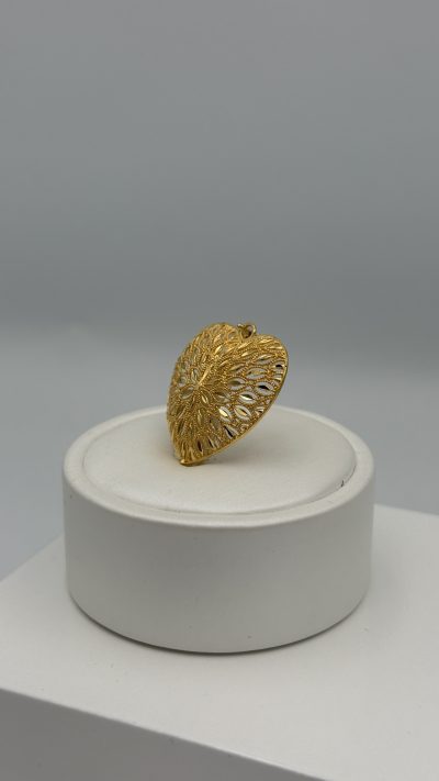 21K Gold Heart Pendant — 21K gold, Royal Jewelry