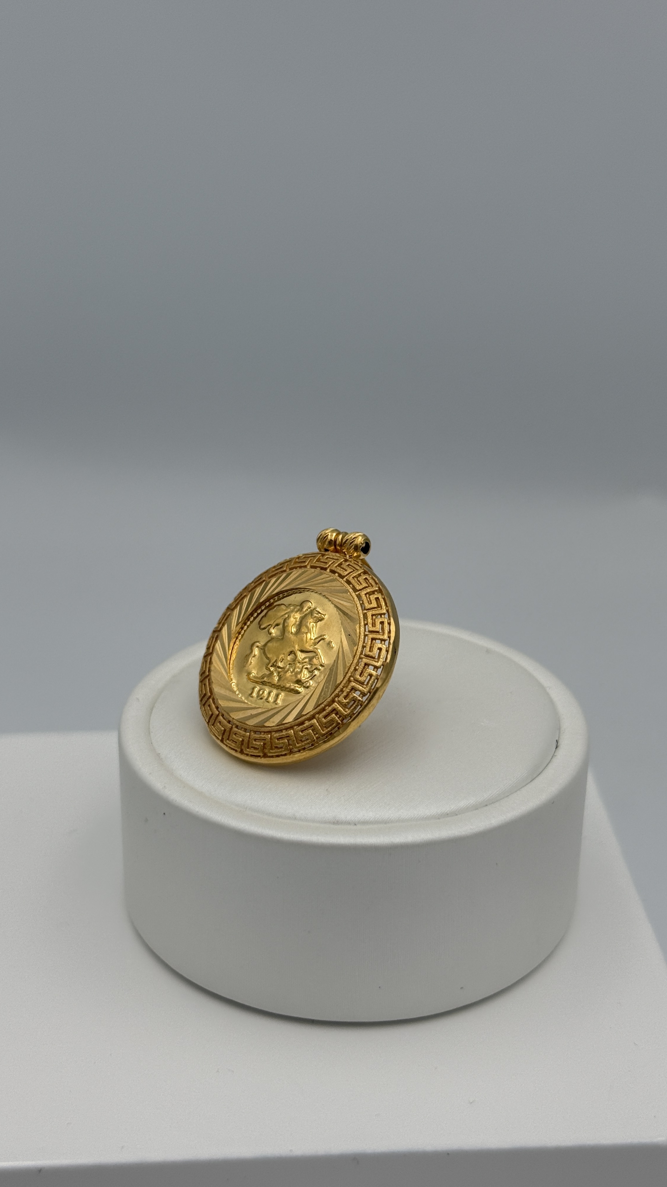21K Gold Lira Pendant
