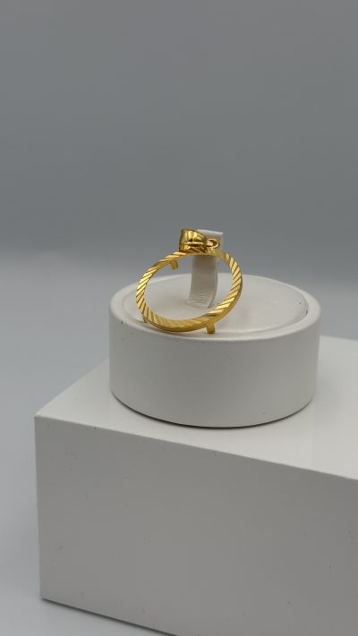 21K Gold Frame Pendant — 21K gold, Royal Jewelry