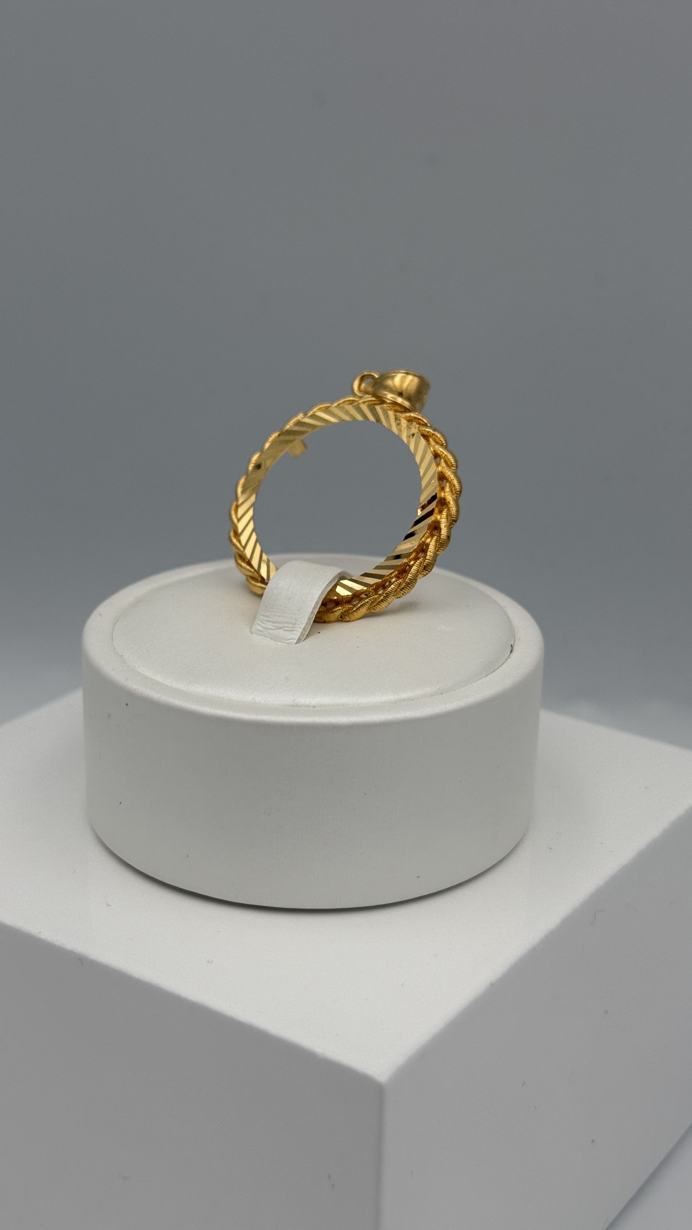 21K Gold Frame Pendant