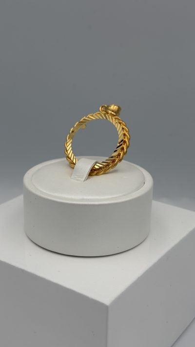 21K Gold Frame Pendant — 21K gold, Royal Jewelry