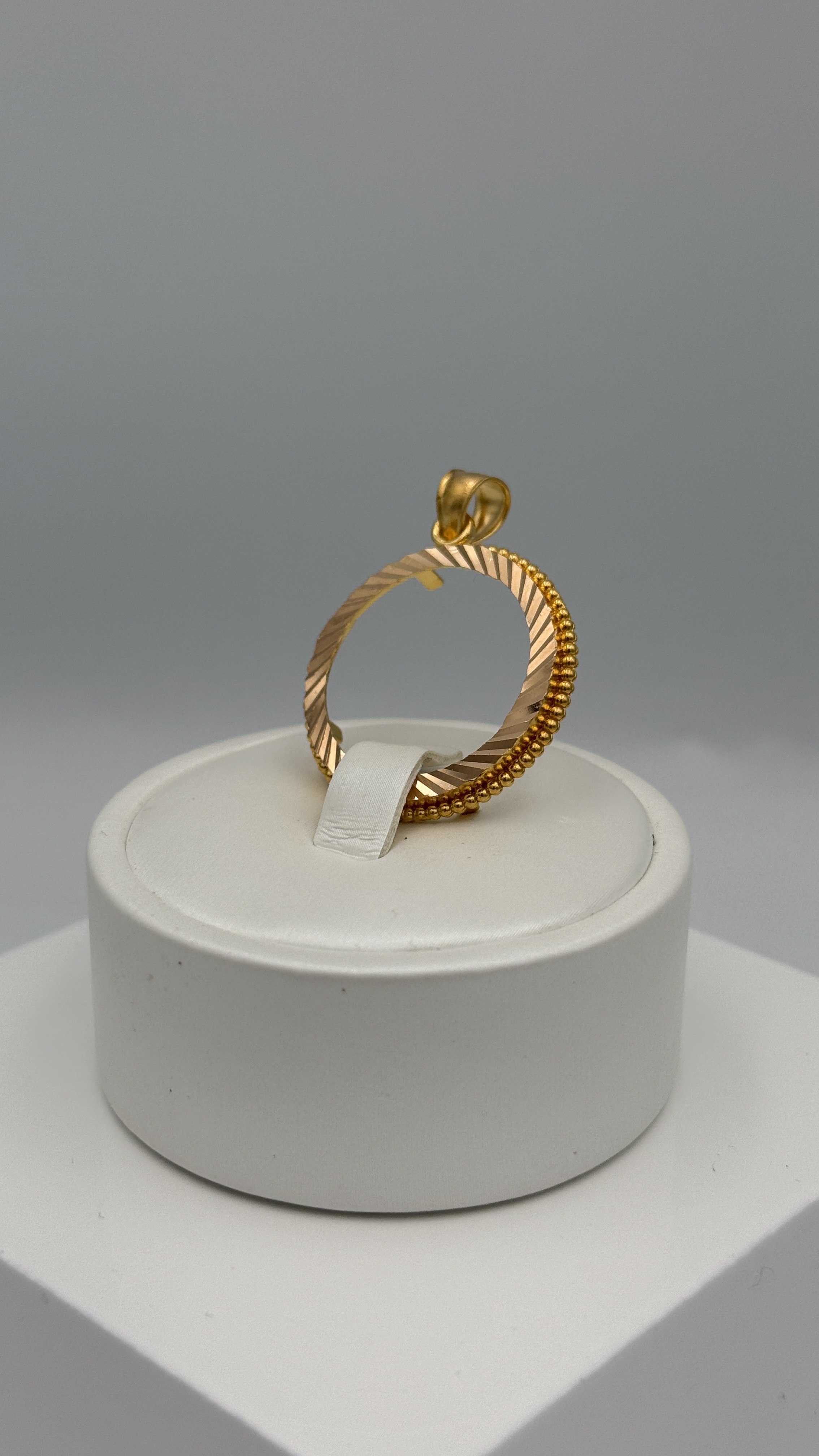 21K Gold Frame Pendant