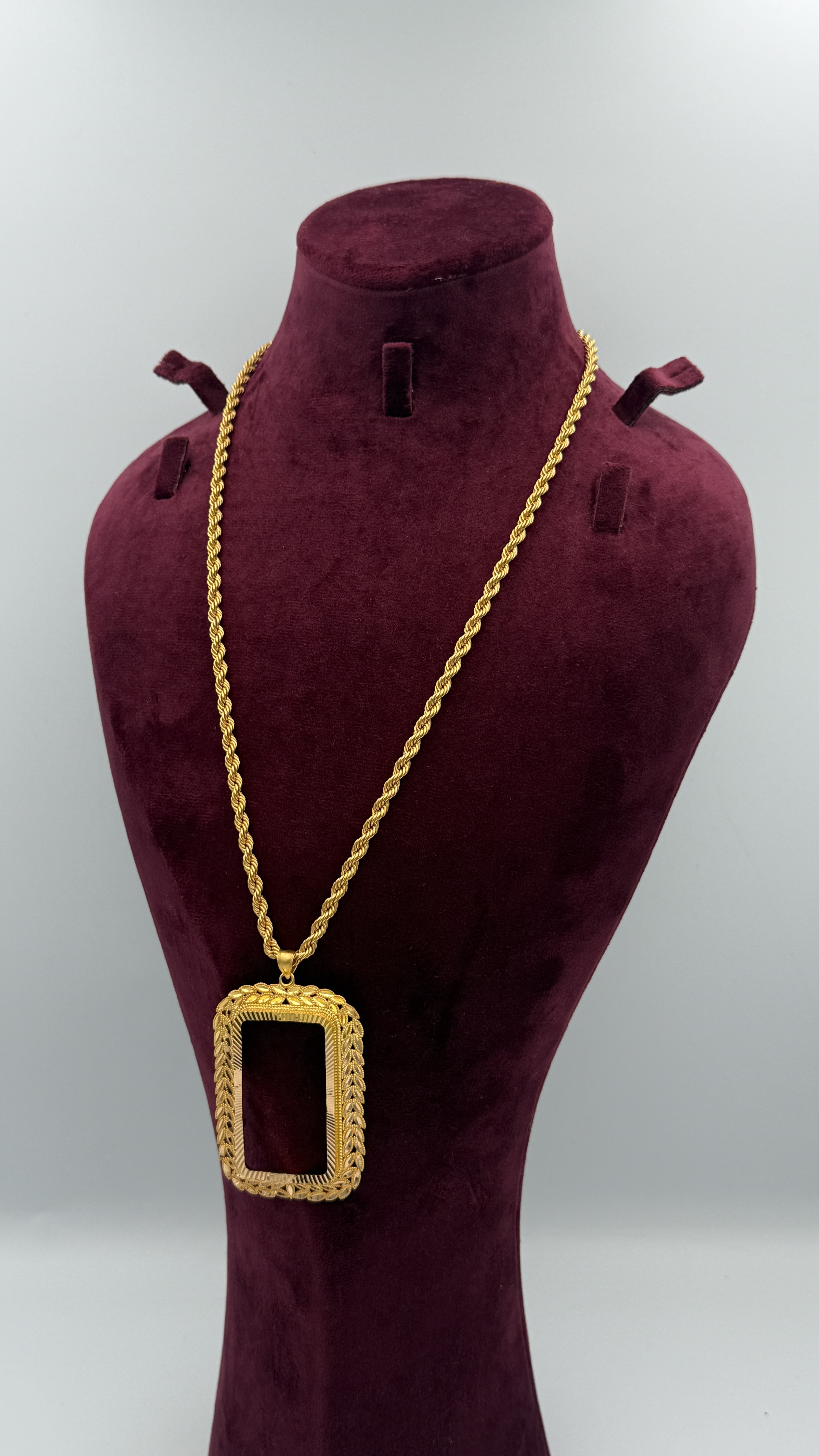 21K Gold Frame Necklace