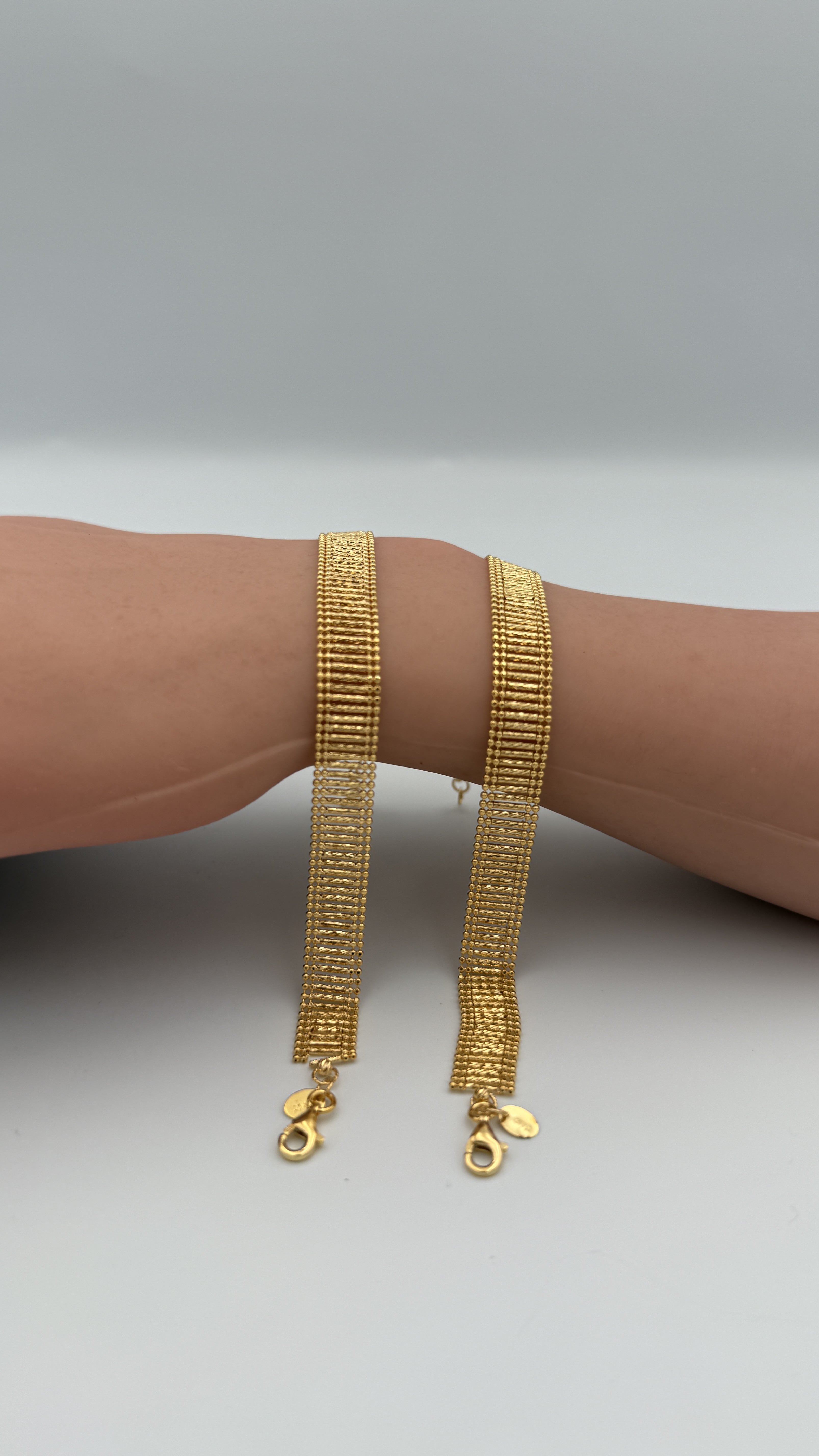 21K Gold Fancy Rol Bracelet