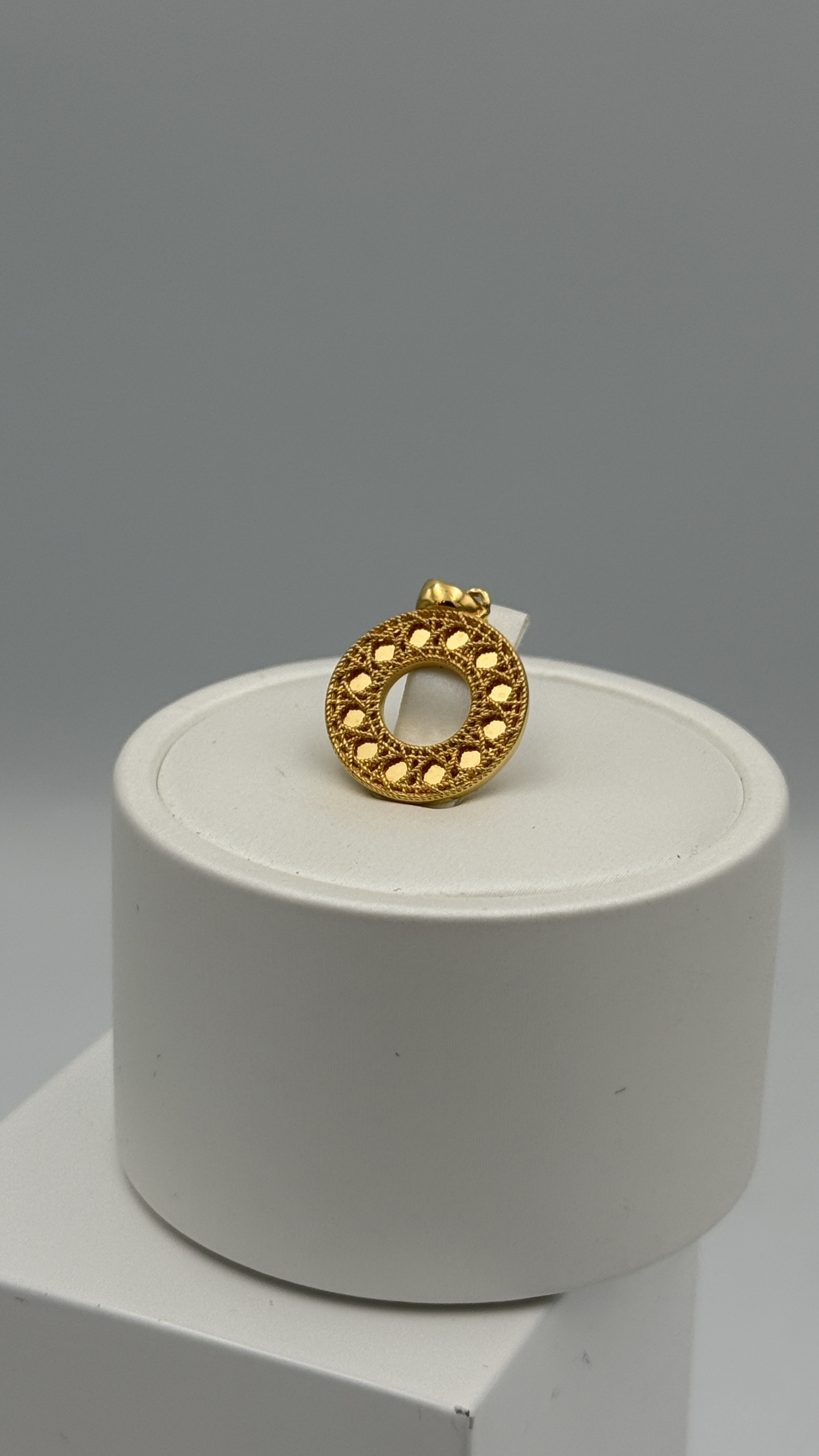 21K Gold Pendant