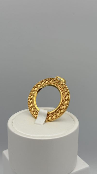 21K Gold Frame Pendant — 21K gold, Royal Jewelry
