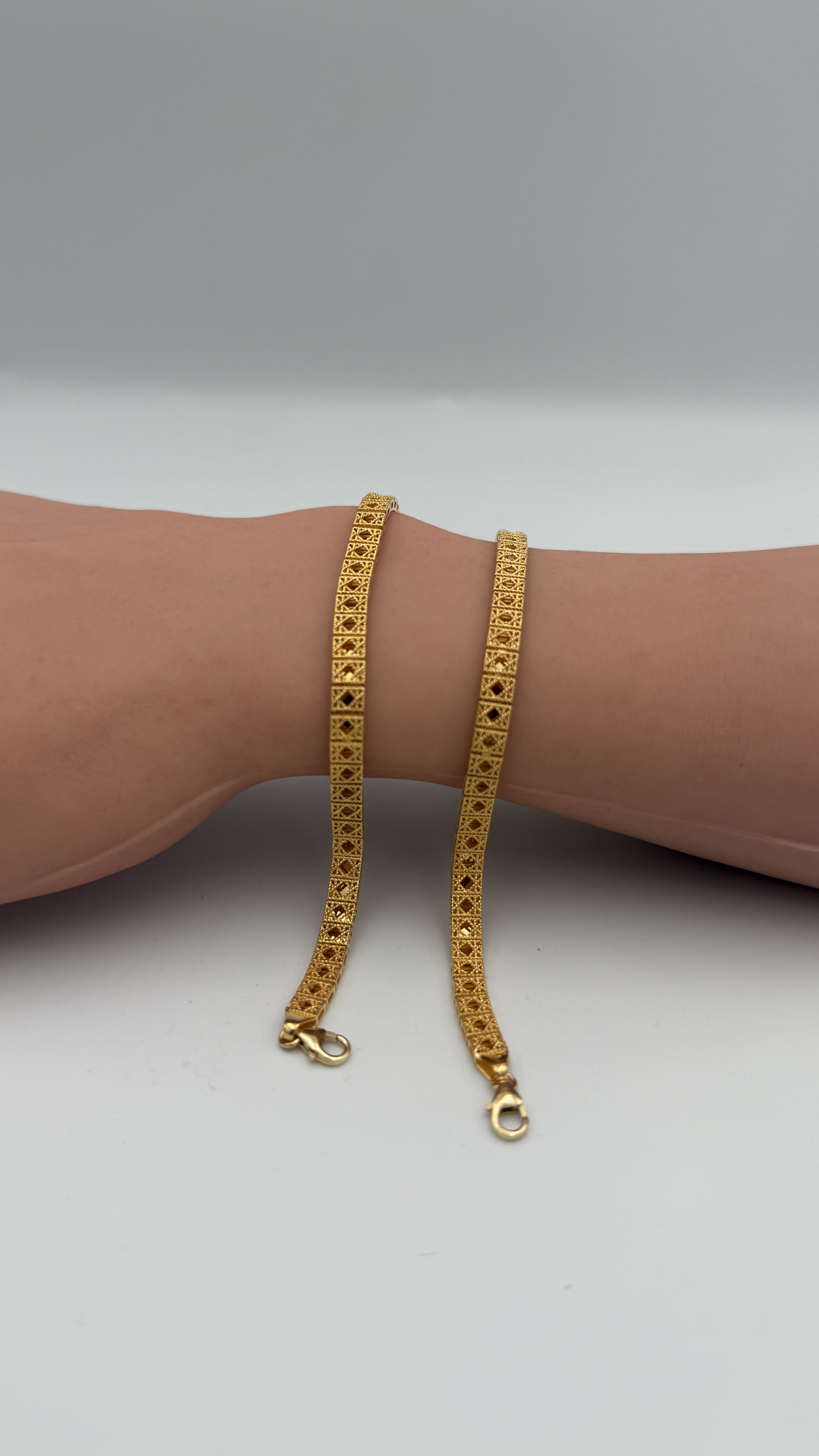 21K Gold Bracelet