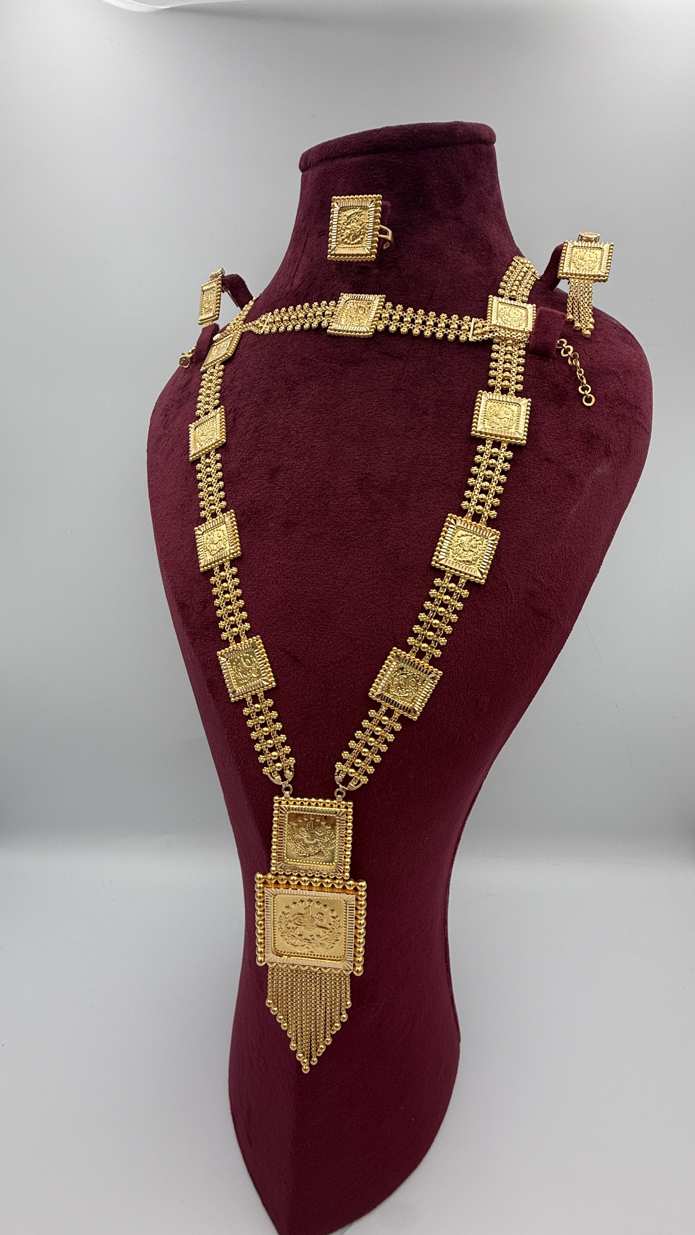 21K Gold Square Set