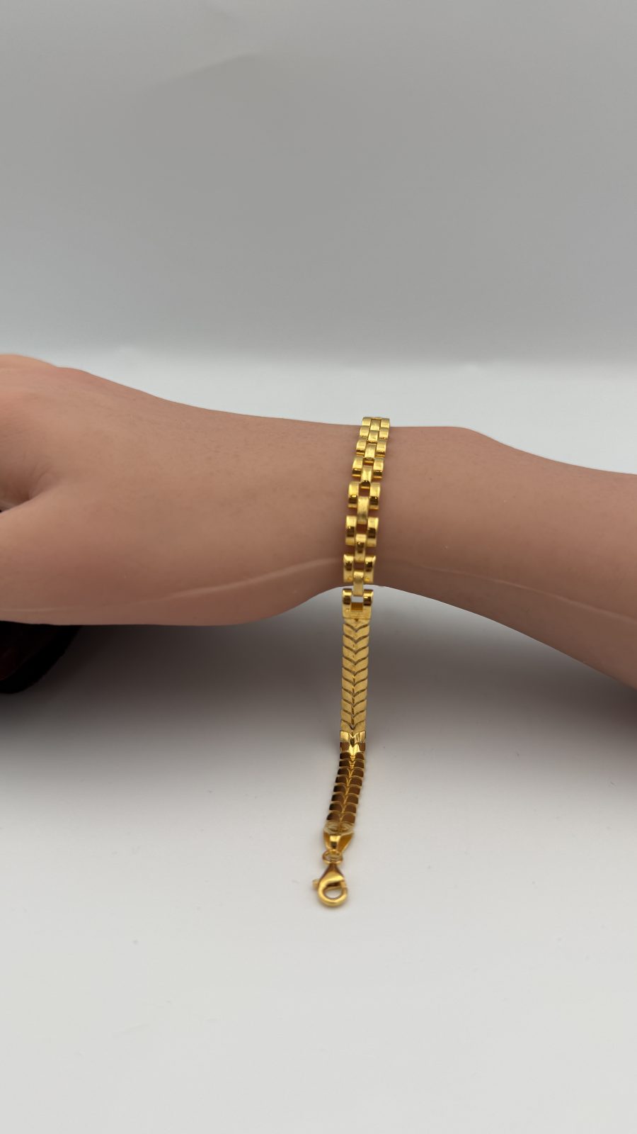 21K Gold Bracelet
