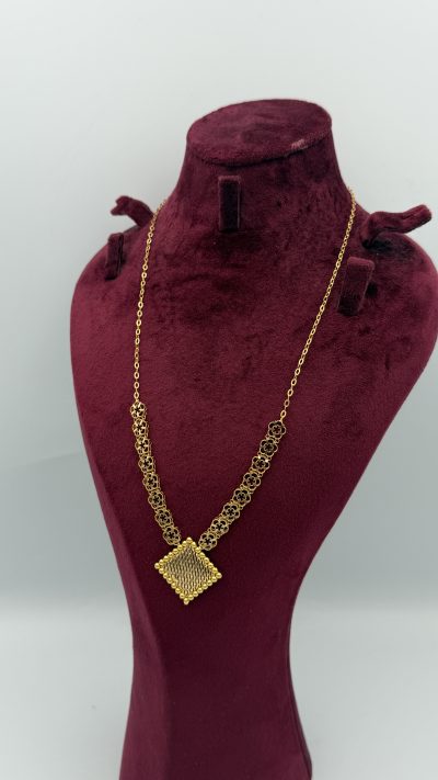 21K Gold Square Necklace — 21K gold, Royal Jewelry
