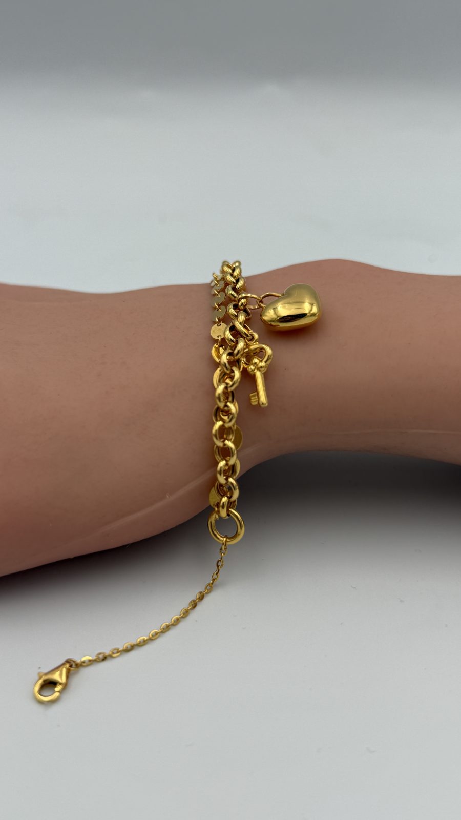 21K Gold Heart And Key Bracelet
